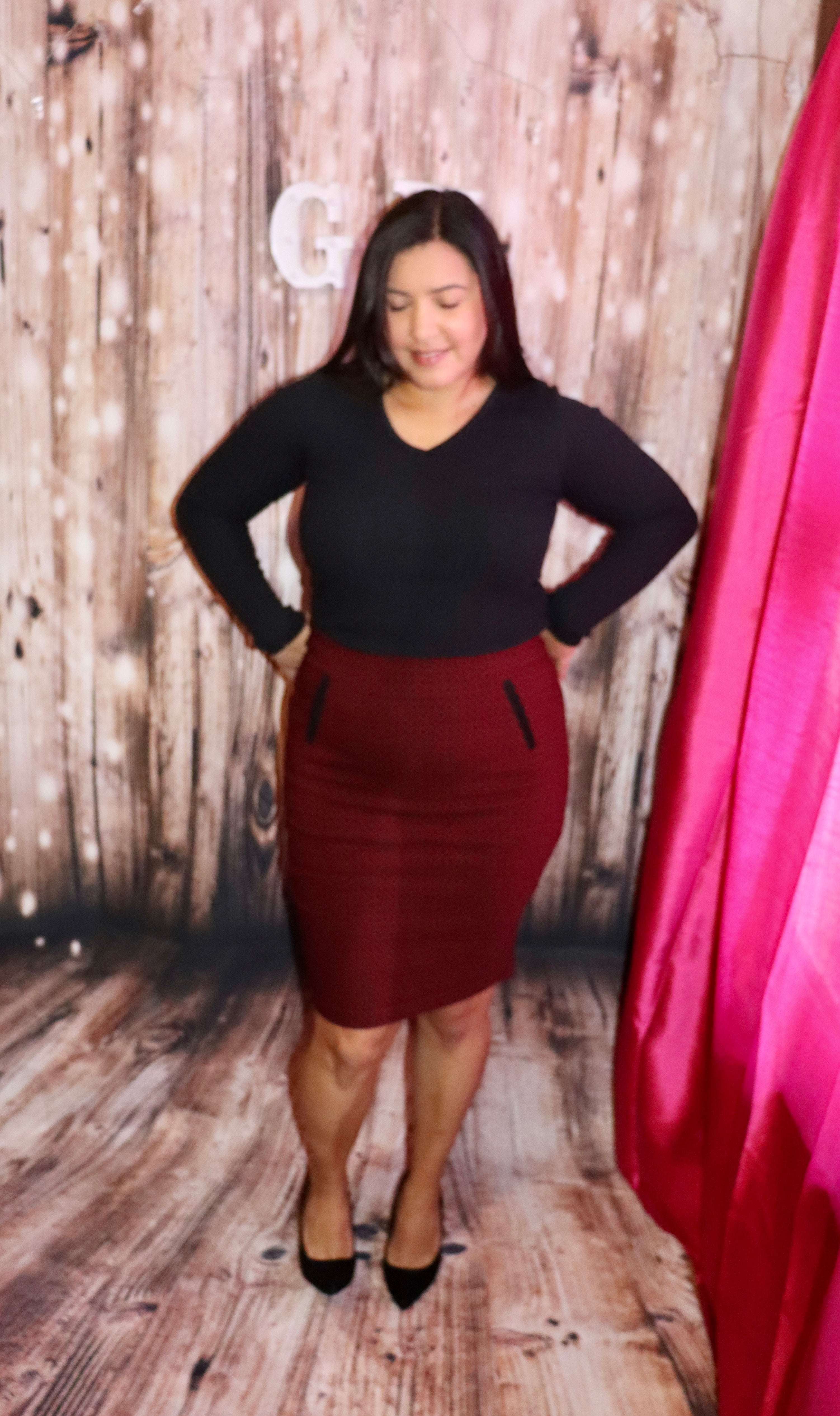 MIDI PENCIL SKIRT BURGUNDY W/ BLACK