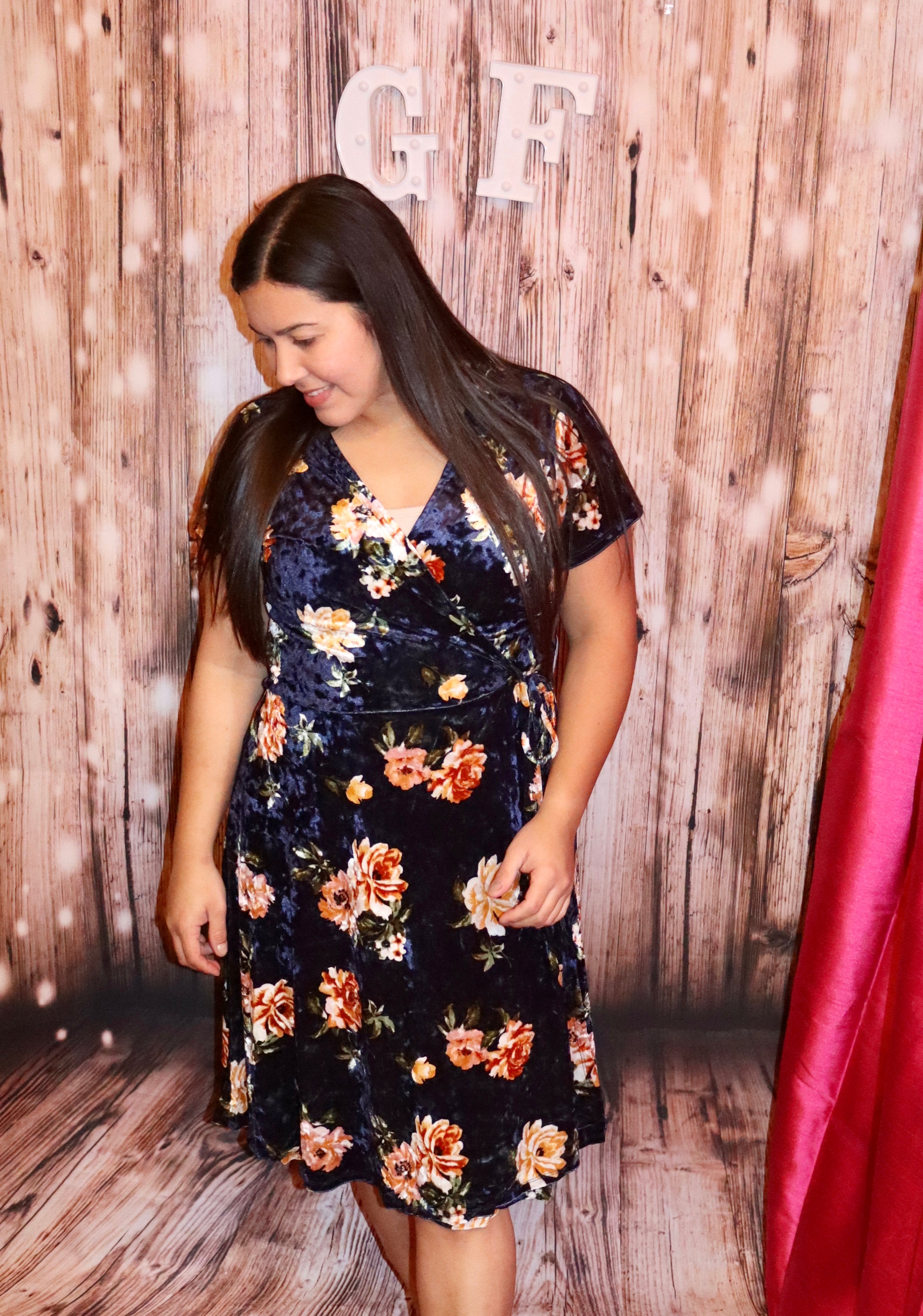 FLORAL V NECK WRAP MIDI DRESS/ NAVY