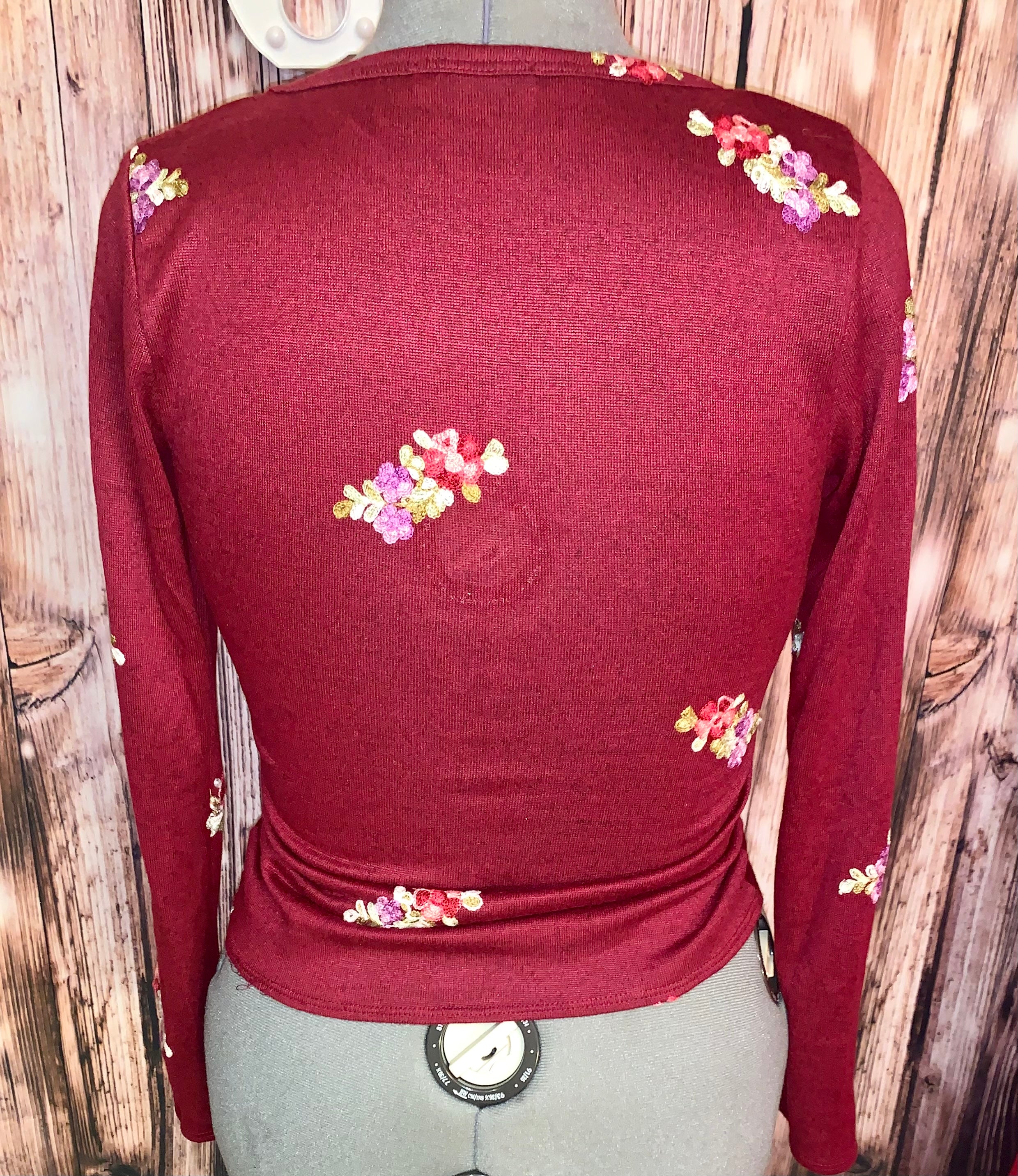 LONG SLEEVE FLOWERS TOP