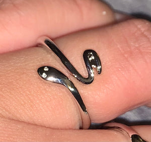 One Open Adjustable Stacking Ring- Snake Style