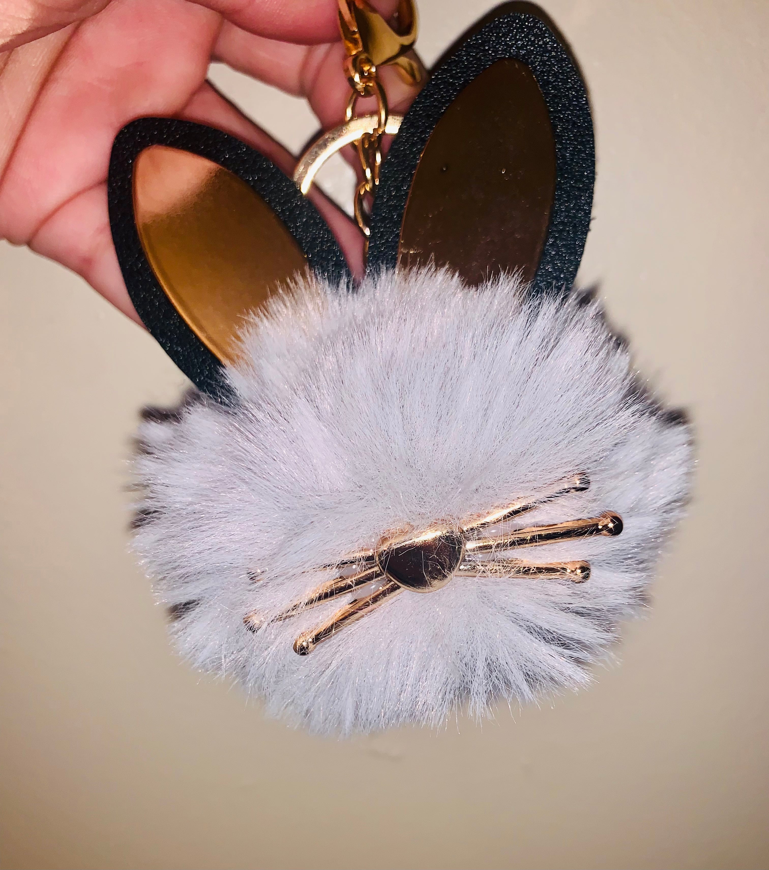 KITTEN POMPOM KEYCHAIN